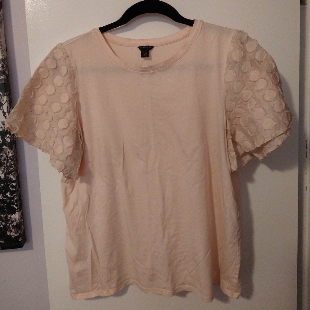 Ann Taylor t-shirt, size medium